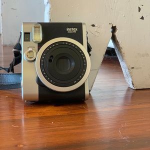 Instax Fujifilm Camera (mini 90)